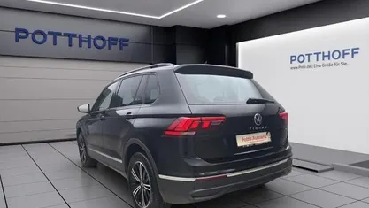 Gebraucht VW Tiguan Life 200 PS (147 kW) 2022 SUV