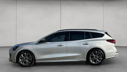 Gebraucht Ford Focus ST-Line X 155 PS (114 kW) 2024 Kombi