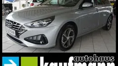 Silber Gebraucht 2022 Hyundai i30 Edition Kombi | 19.990 € (Fairer Preis)