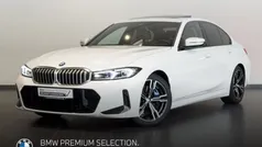 Weiss Gebraucht 2023 BMW 330 Efficient Dynamics Limousine | 42.900 € (Fairer Preis)