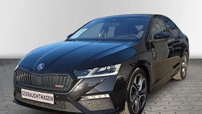 Schwarz Gebraucht 2022 Skoda Octavia RS Limousine | 33.495 € (Etwas zu teuer)