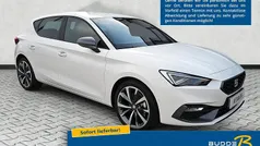 Candy weiß Neu 2025 Seat Leon FR Limousine | 25.990 € (Superpreis)