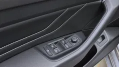 Silber Gebraucht 2024 VW Arteon R-line Kombi | 34.777 € (Guter Preis)