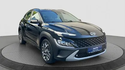 Gebraucht Hyundai Kona Trend 141 PS (103 kW) 2021 Schwarz SUV