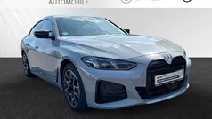 Brooklyn grau Gebraucht 2024 BMW i4 Comfort Edition Limousine | 57.400 € (Fairer Preis)