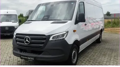 Gebraucht Mercedes Sprinter 170 PS (125 kW) 2025 Weiß Van