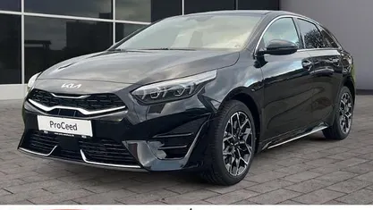 Lunarsilber Gebraucht 2024 Kia ProCeed GT-Line Kleinwagen | 29.870 € (Fairer Preis)