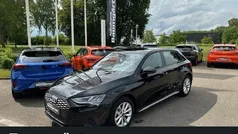 Gebraucht 2024 Audi A3 Sportback Basis Limousine | 29.750 € (Superpreis)