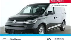 Deep black perleffekt (metallic) Gebraucht 2024 VW Caddy Maxi Style Van / Kleinbus | 39.350 € (Fairer Preis)