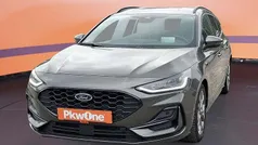 Grau Gebraucht 2024 Ford Focus ST-Line Kombi | 23.660 € (Guter Preis)