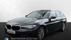 Grau Gebraucht 2021 BMW 520 Sport Line Kombi | 29.798 € (Fairer Preis)