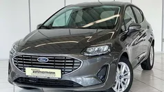 Magnetic grau Gebraucht 2023 Ford Fiesta Titanium Kleinwagen | 17.490 € (Fairer Preis)