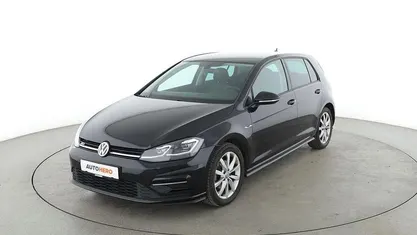 Schwarz Gebraucht 2019 VW Golf Highline Limousine | 15.860 € (Fairer Preis)