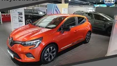 Orange schwarz Gebraucht 2022 Renault Clio V Evolution Kleinwagen | 13.990 € (Fairer Preis)