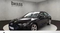 Mythosschwarz metallic Gebraucht 2025 Audi A3 Ambiente Limousine | 33.400 € (Superpreis)