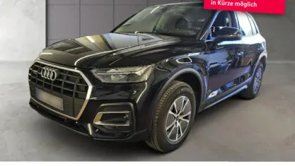 Gebraucht Audi Q5 Business 204 PS (150 kW) 2023 Mythosschwarz metallic SUV