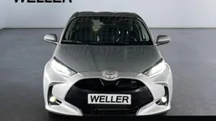 Silber Gebraucht 2023 Toyota Yaris Team Kleinwagen | 16.990 € (Guter Preis)