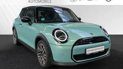 Ocean wave green metallic Gebraucht 2024 Mini Cooper Kleinwagen | 23.490 € (Superpreis)