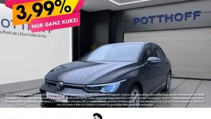 Gebraucht VW Golf VIII R-line 131 PS (96 kW) 2024 Grau Limousine