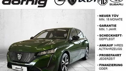Olivine grün metallic Gebraucht 2023 Peugeot 308 Allure Limousine | 23.890 € (Fairer Preis)