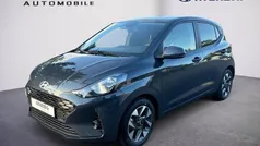 Weiß Gebraucht 2023 Hyundai i10 Trend Kleinwagen | 15.490 € (Guter Preis)
