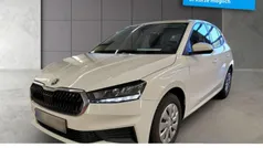Weiß Gebraucht 2022 Skoda Fabia Active Kleinwagen | 13.890 € (Fairer Preis)