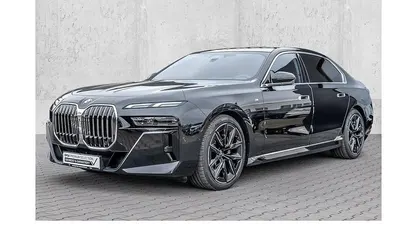 Gebraucht BMW 740 M Sport 286 PS (210 kW) 2025 Schwarz Limousine