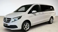 Arktikweiß Gebraucht 2023 Mercedes V250 Van / Kleinbus | 49.999 € (Superpreis)
