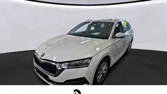 Weiss Gebraucht 2023 Skoda Octavia Style Kombi | 24.222 € (Fairer Preis)