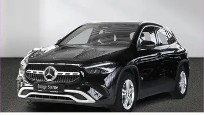 Gebraucht Mercedes GLA200 Advanced 163 PS (119 kW) 2024 Unilack nachtschwarz SUV