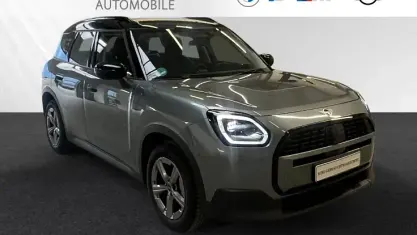 Begagnad Mini Countryman 163 HK (119 kW) 2024 Grön SUV