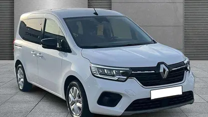 Mineralweiß Gebraucht 2024 Renault Kangoo Equilibre Van / Kleinbus | 22.590 € (Fairer Preis)