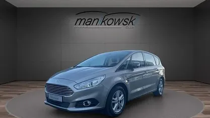 Gebraucht Ford S-MAX Business Edition 160 PS (117 kW) 2017 Silber Van / Kleinbus