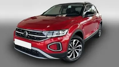 Gebraucht VW T-Roc Style 150 PS (110 kW) 2025 Rot SUV