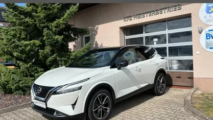 Gebraucht Nissan Qashqai Tekna+ 158 PS (116 kW) 2023 Xdf perl white perleffekt dach schwarz SUV