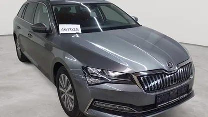 Gebraucht Skoda Superb Ambition 156 PS (114 kW) 2022 Kombi