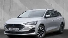 Moondust silver Gebraucht 2024 Ford Focus Titanium Kombi | 24.790 € (Guter Preis)
