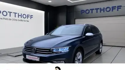 Gebraucht VW Passat Alltrack 200 PS (147 kW) 2023 Blau Kombi