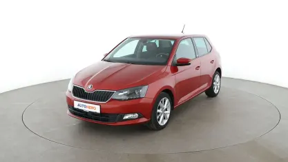 Gebraucht Skoda Fabia Joy 90 PS (66 kW) 2016 Rot Limousine