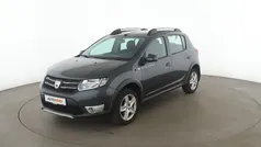 Grau Gebraucht 2015 Dacia Sandero Prestige Kleinwagen | 7.870 € (Fairer Preis)