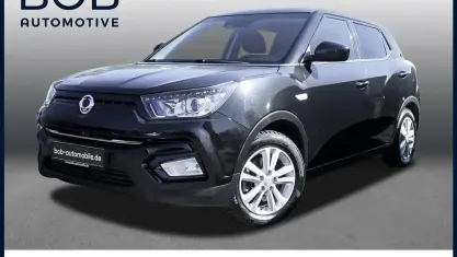 Gebraucht SsangYong Tivoli 128 PS (94 kW) 2018 Schwarz SUV