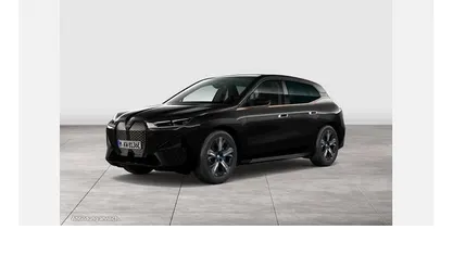 Usata BMW iX Sport Line 400 kW (544 CV) 2023 Nero SUV