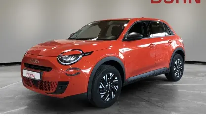 Neu Fiat 600 136 PS (100 kW) 2026 Sole orange SUV