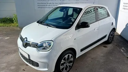 Pyreneesweiß Gebraucht 2022 Renault Twingo Zen Kleinwagen | 9.990 €
