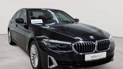 Gebraucht BMW 530 Luxury Line 286 PS (210 kW) 2022 Saphirschwarz metallic Kombi