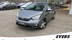 Shining gray m. Gebraucht 2021 Honda Jazz Executive Kleinwagen | 17.930 € (Guter Preis)