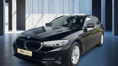 Schwarz (schwarz ii (schwarz)) Gebraucht 2021 BMW 530 Kombi | 33.490 € (Superpreis)