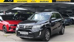 Silky silver Gebraucht 2024 Suzuki Vitara GL SUV | 21.980 € (Superpreis)