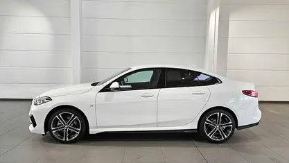 Alpinweiss 3 Gebraucht 2024 BMW 218 M Sport Coupé | 27.650 € (Guter Preis)