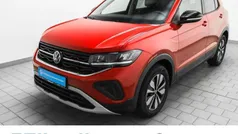 Rot Gebraucht 2024 VW T-Cross Life SUV | 25.880 € (Fairer Preis)